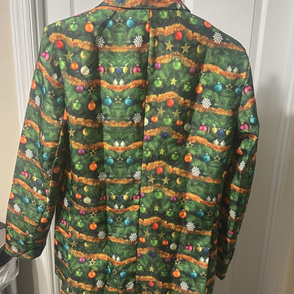 Christmas suit Size medium. Jacket, pants, and Tie - Picture 3 of 6